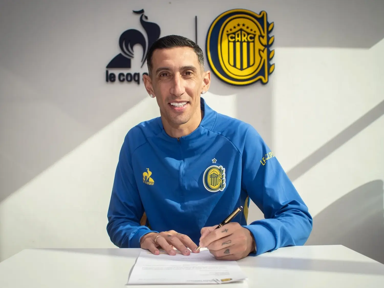 Central anunció que Di María renovó su contrato