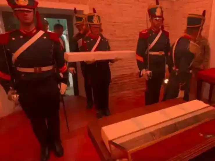 Sable corvo en San Lorenzo.