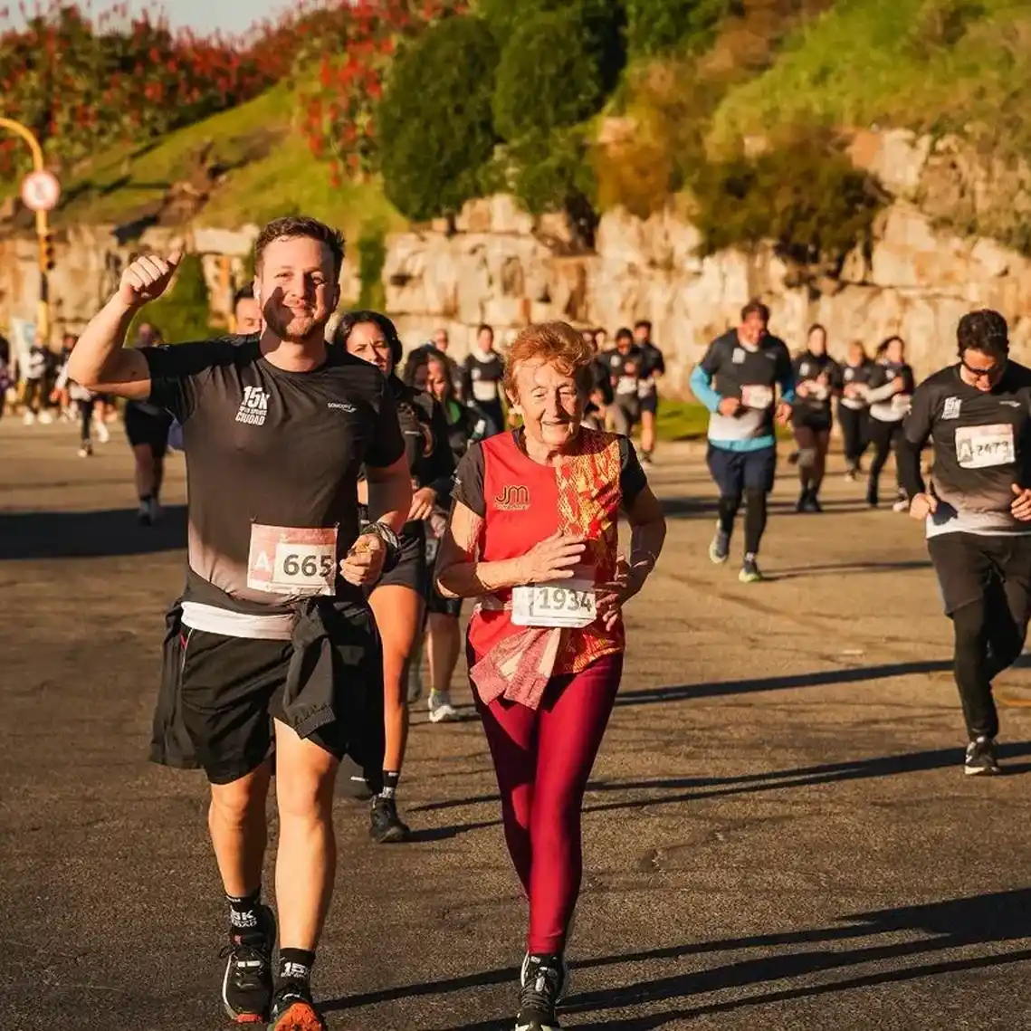 Enzo e Inés participaron juntos en la carrera de Open Sports