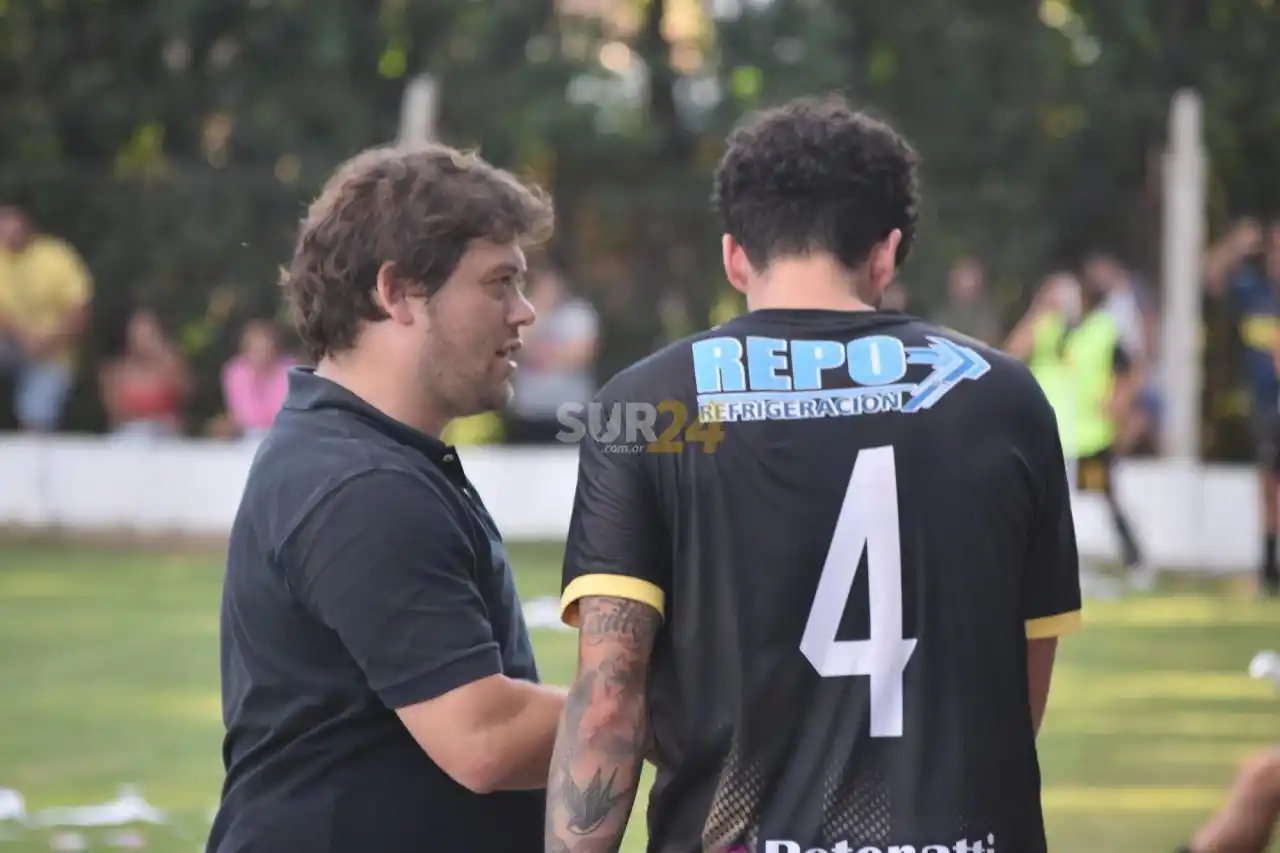 Ganó el clásico y se fue: Moreyra dejó de ser el DT de Peñarol de Elortondo