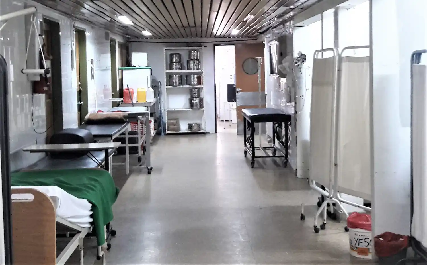 Los pasillos de la guardia hospitalaria. Foto: ilustrativa Archivo La Opinión.