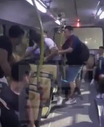 Florencio Varela: Un hombre fue acusado de manosearse frente a una menor y lo golpearon hasta desmayarlo