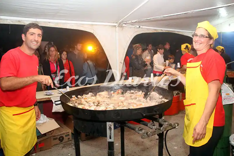 Con algunos cambios, preparan la Fiesta de las Colectividades