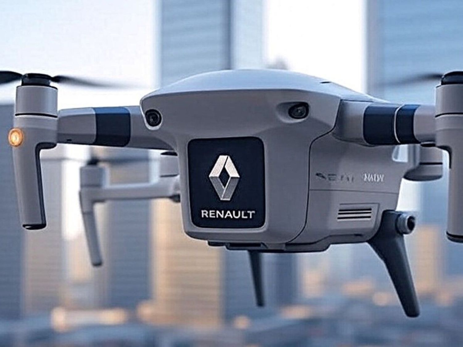 Francia sondea a Renault para que fabrique drones y evalúa su producción en Ucrania