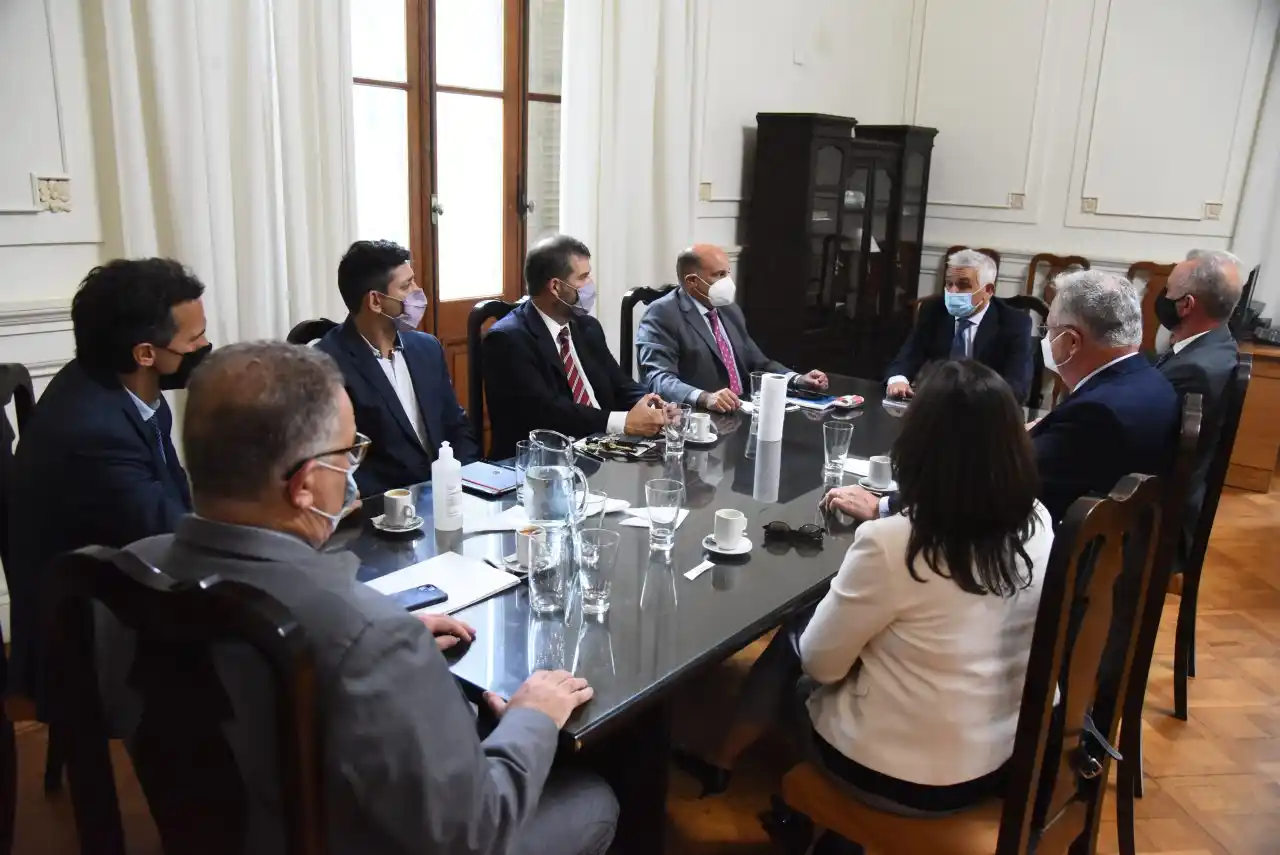 El Gobierno provincial convocó a una mesa de diálogo con la Justicia Federal