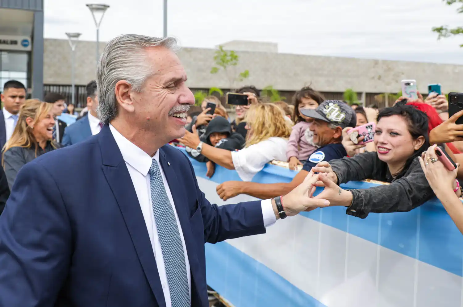 Alberto Fernández participó de un acto en Merlo.