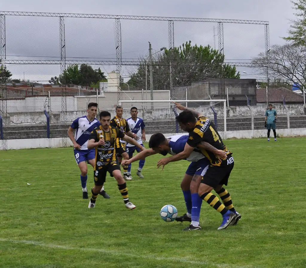 La vuelta de Santamarina se postergó por dos semanas