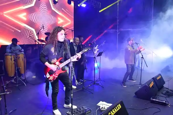 Artistas locales se destacaron en la Kermesse de la Laguna