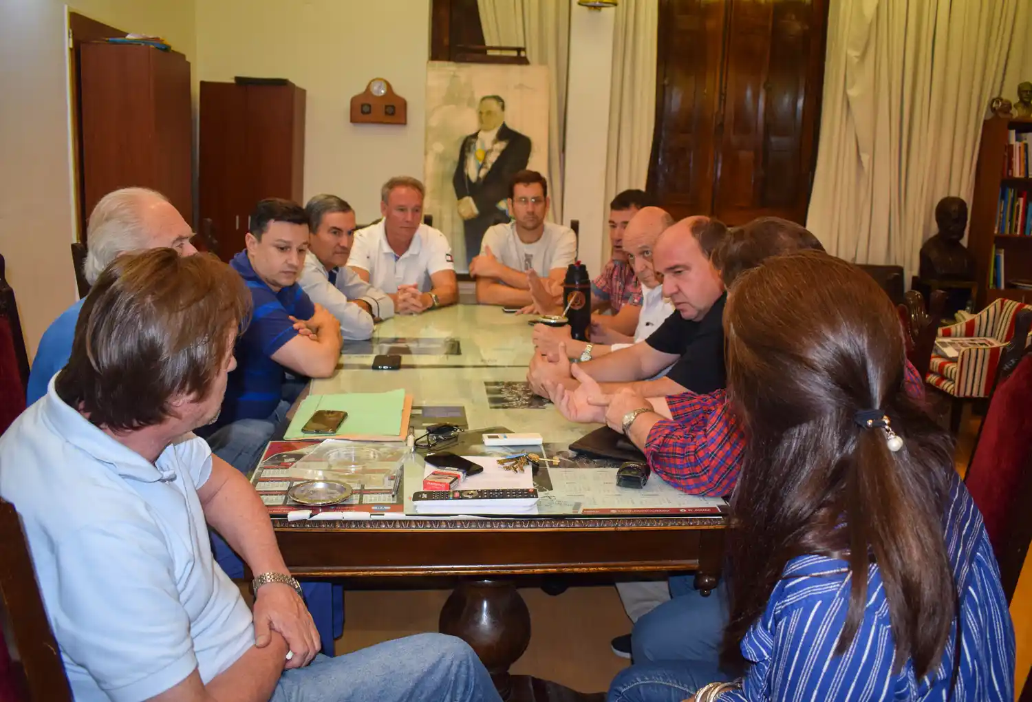 Cambiemos Paraná fija posición