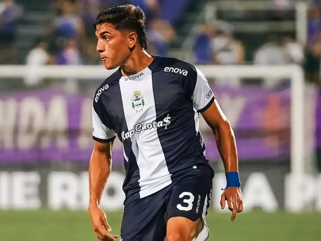 Diego Mastrangelo durante su paso por Gimnasia y Esgrima