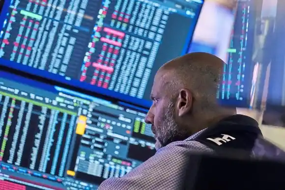 Se disparan las acciones argentinas en Wall Street tras el resultado electoral