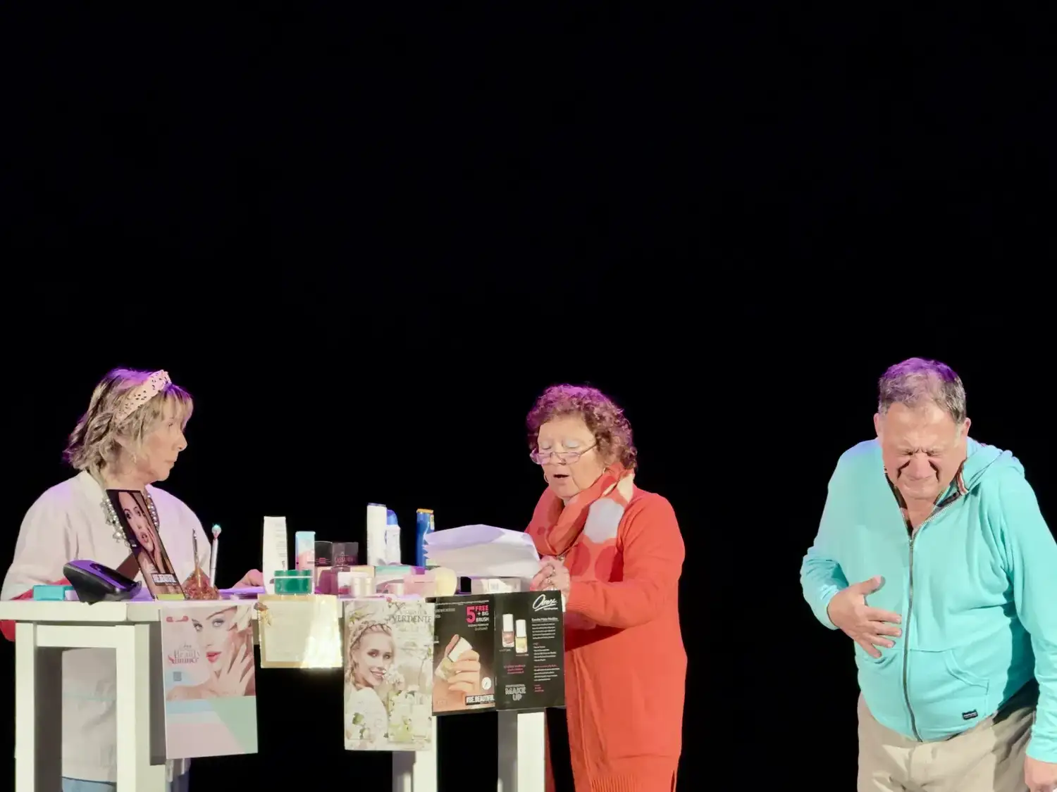 Comedia