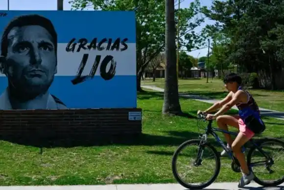 Qatar 2022: Pujato, el pueblo de Lionel Scaloni, celebró el pase a la final "en medio de emociones encontradas"