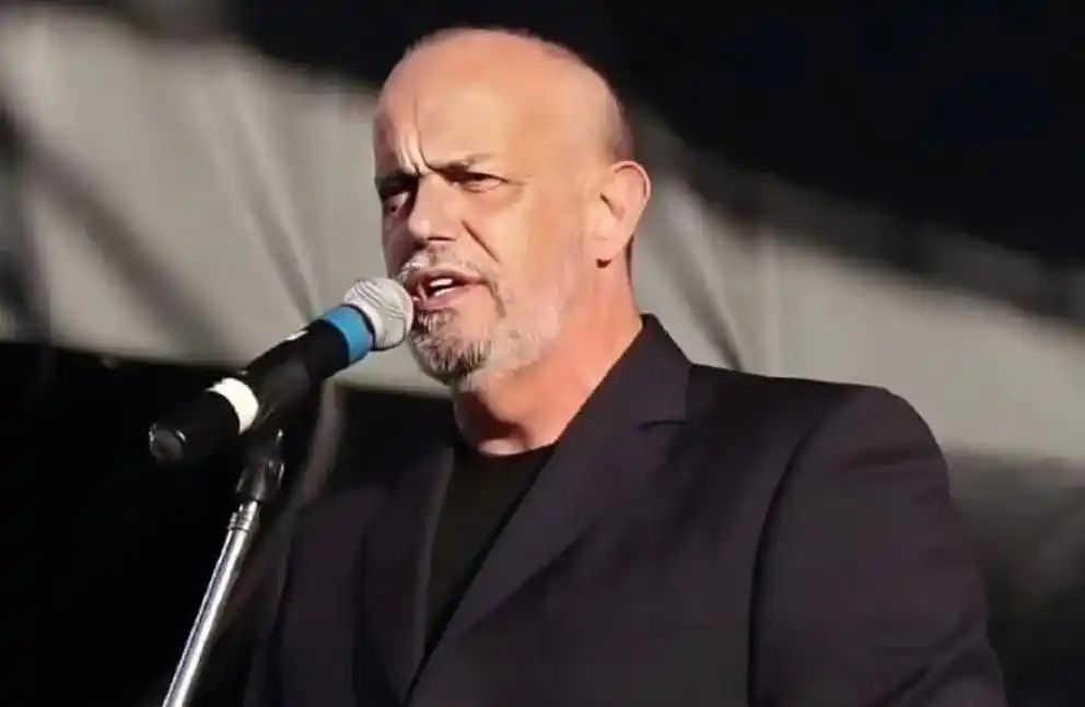 Eduardo Crovara se presentará en el Teatro Municipal Luis Sandrini