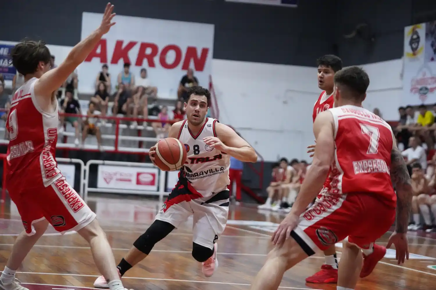 Guido Falasconi será una de las fichas Mayores junto a Mateo Battistino, Pablo Godino, Emanuel Primo, Nicolás Del Bue, Juan Larrea.