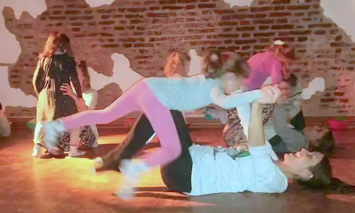 Taller: danza y movimiento