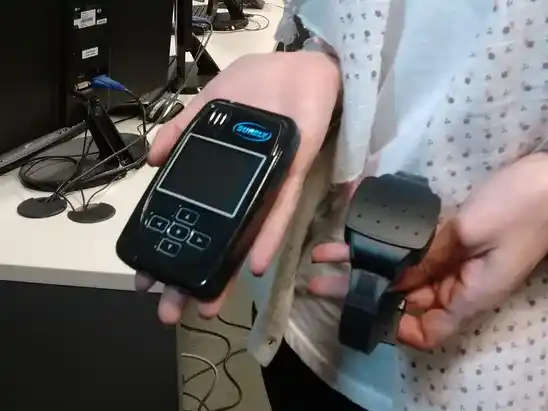 Cómo es la tobillera electrónica que tendrá que usar Cristina Kirchner