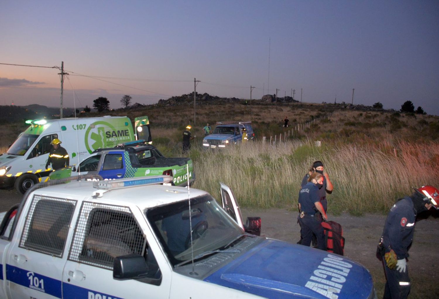 Un trabajador cayó de un poste de luz en Villa del Lago