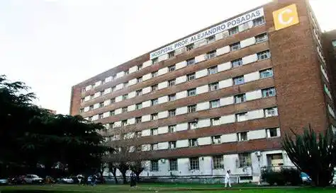 Allanaron el Hospital Posadas por test truchos de Covid-19