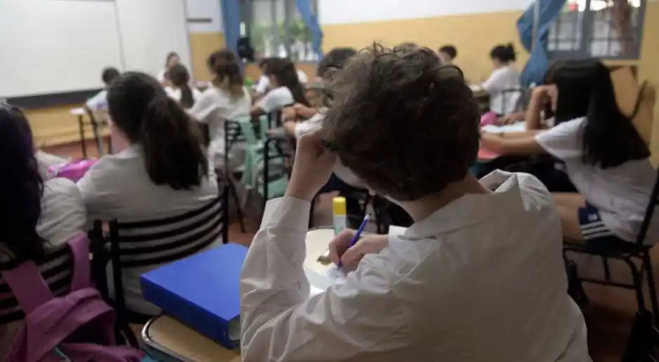 Imágenes del inicio de clases en Córdoba tras el paro docente de finales de febrero.