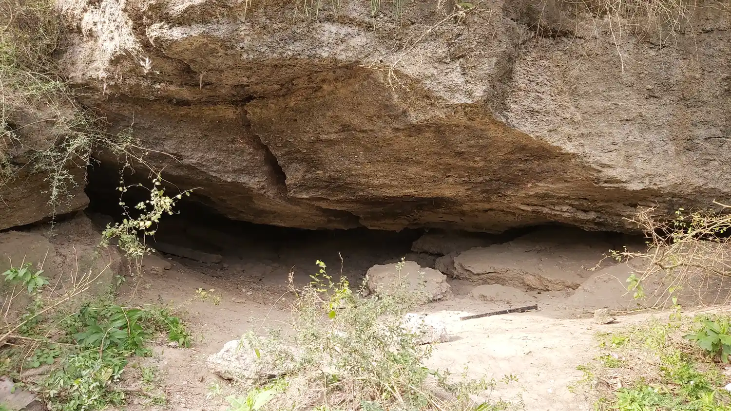 Se derrumba la cueva del Cerro de La Matanza