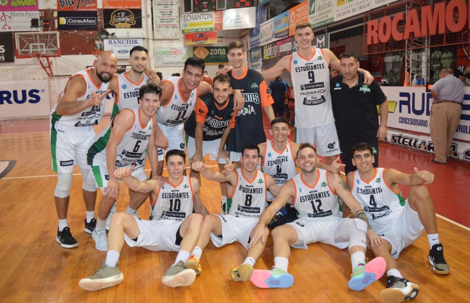 Álvaro Yarza fue el goleador del juego en el triunfo de Estudiantes