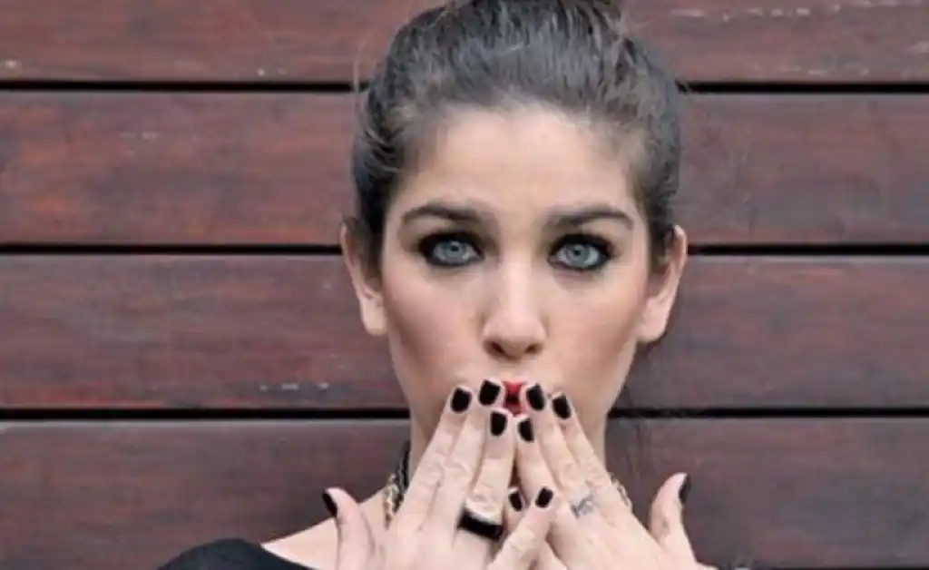 Juana Repetto contra los odontólogos que la critican por la dentadura de su hijo