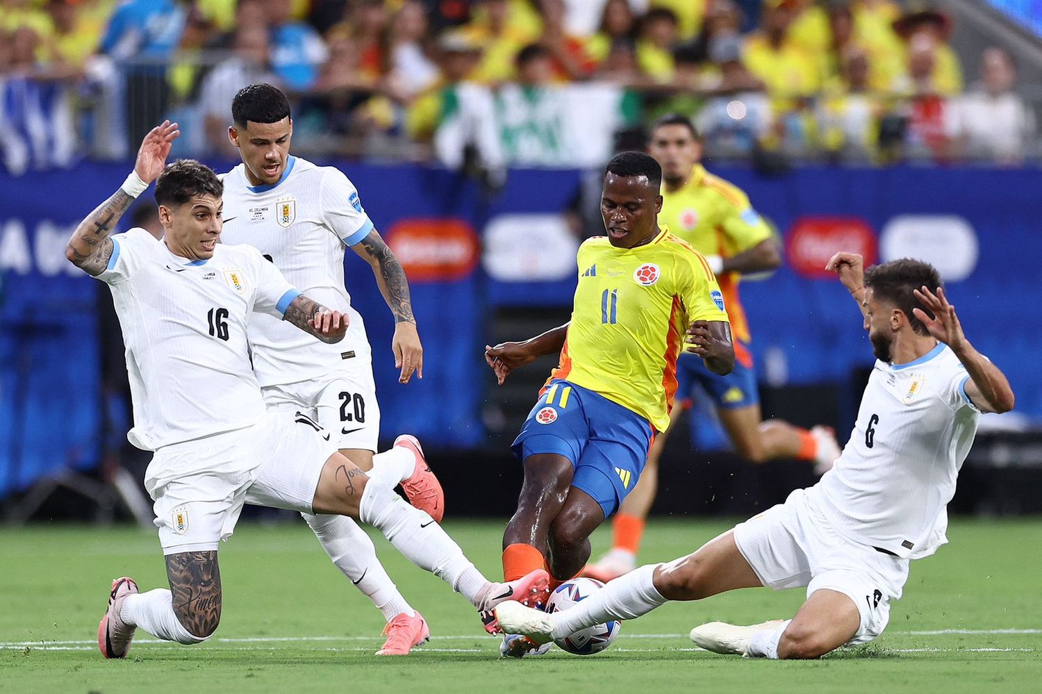 Un gol de Jefferson Lerma, a los 39' del primer tiempo, le dio a la selección cafetera el pasaje a la tercera final continental de la historia.