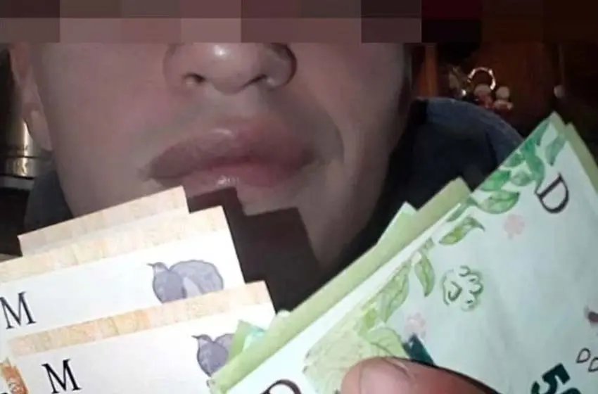 Asesinó a una jubilada en un asalto y se fotografió con los billetes que le robó