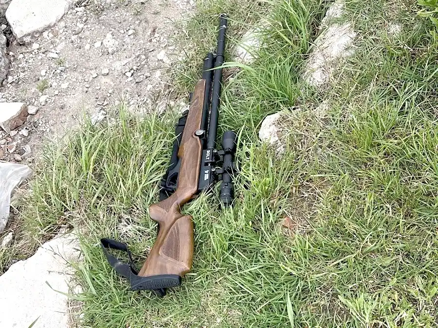 El arma fue secuestrada y quedó a disposición de la Justicia en sede policial
