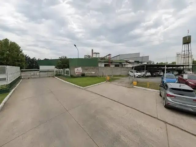 Granja Tres Arroyos suspendió a 300 trabajadores de otra de sus plantas en medio de la crisis del grupo