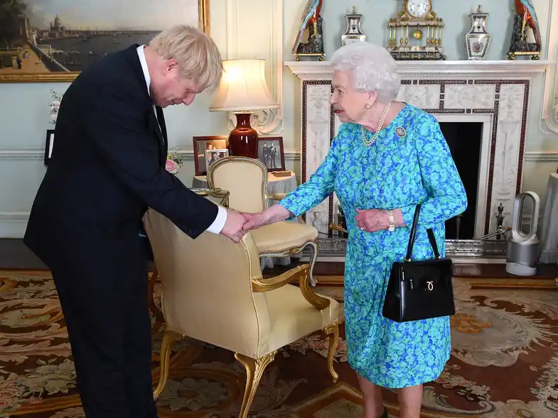 Isabel II: ¿”fundamentalista del aire acondicionado”?