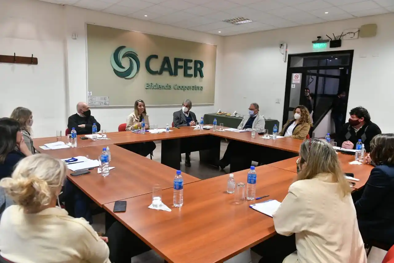Stratta se reunió con cooperativas agrarias por la implementación de la Ley de Paridad Integral
