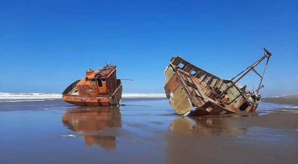 barco encallado san caytano