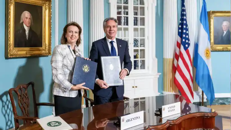 Argentina y Estados Unidos firmaron un acuerdo clave para profundizar la alianza estratégica