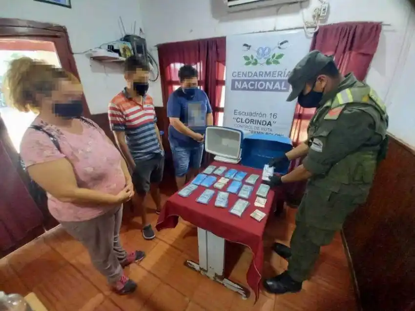 Detenido con más de 100 mil dólares en una conservadora