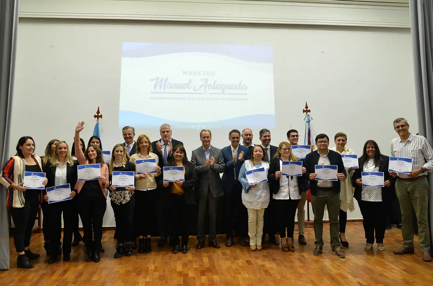 Se inauguró en Paraná la muestra Vidas que cambian vidas