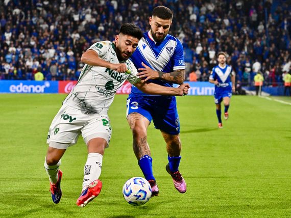 Sarmiento sorprendió a Vélez y lo derrotó el Liniers