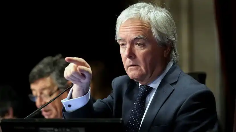 Sobre el pedido de desafuero de Cristina, Pinedo aclaró: "No es una persecución"