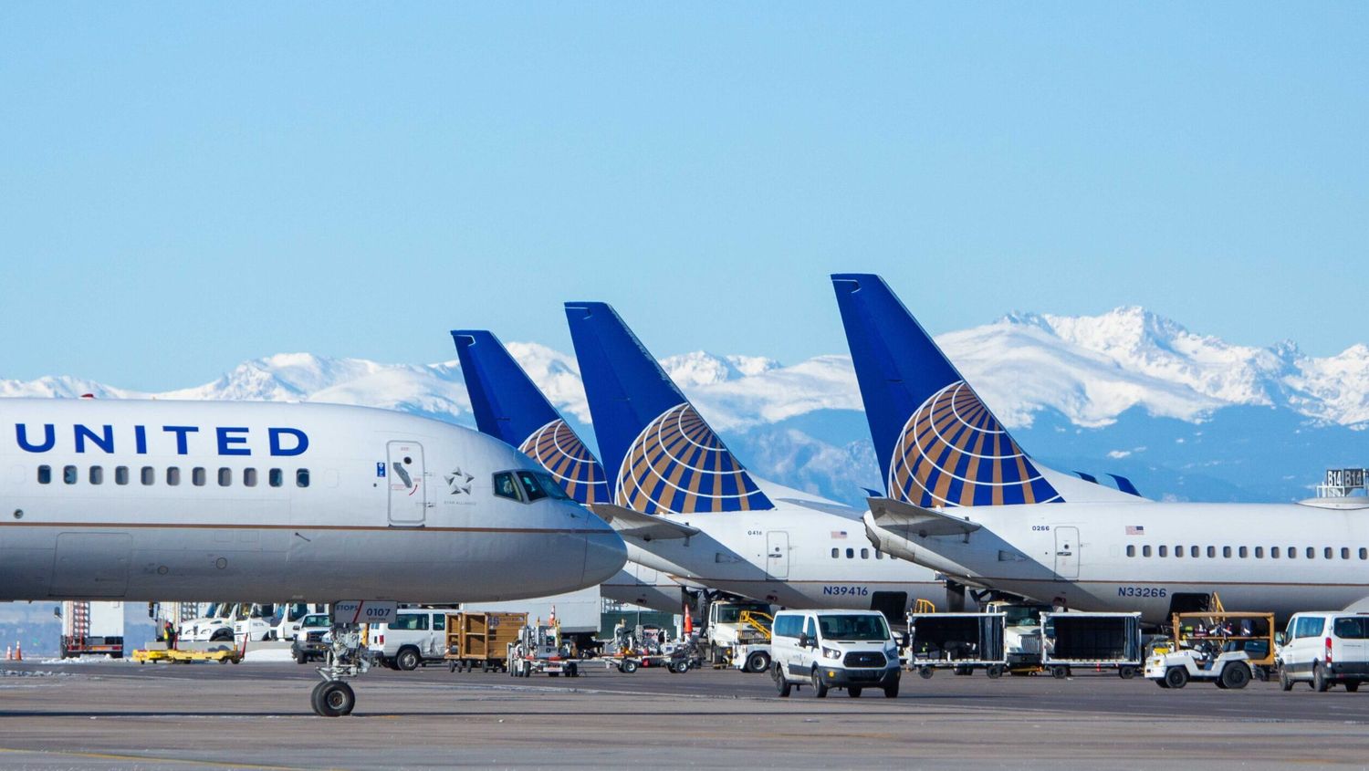 Airbus or Boeing: United to close historic order for more than 100 wide-body aircraft