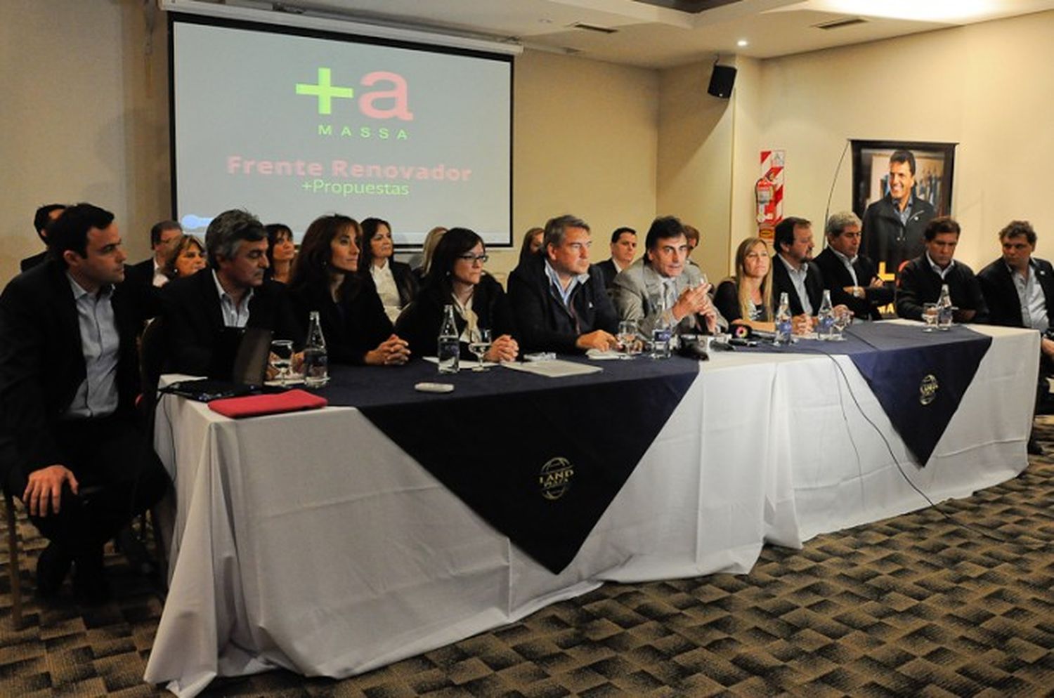 Desde el Frente Renovador sostienen que Scioli "hace propia" la agenda del massismo