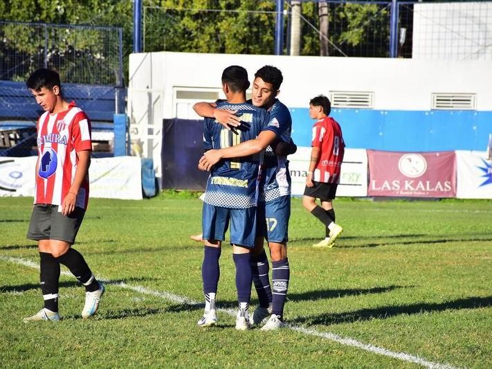 San Martín goleó para ser
escolta y complicó a Patria