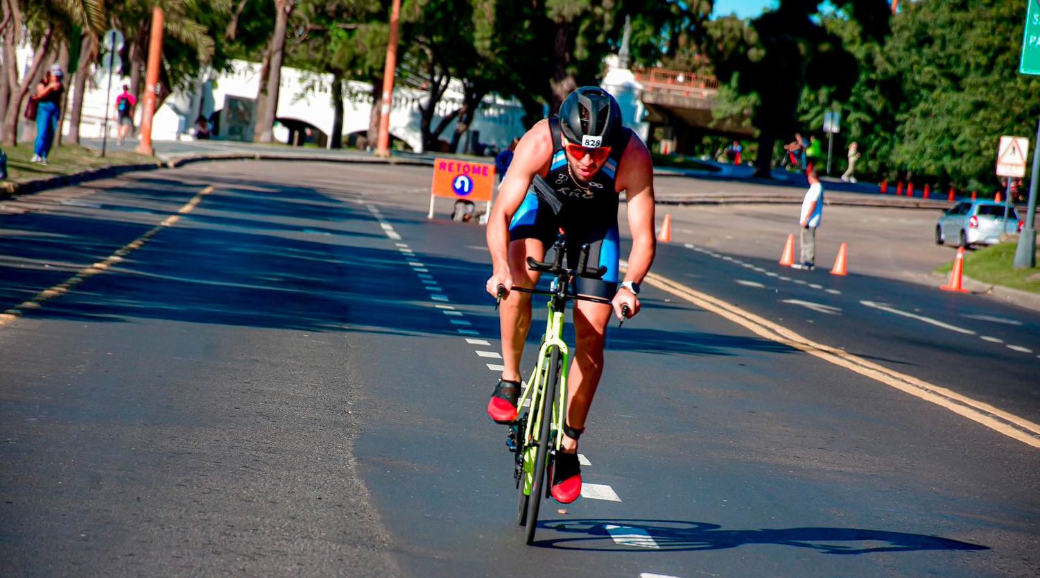 El sanfracisqueño Federico Bay tuvo un desempeño destacado en el triatlón de Santa Fe