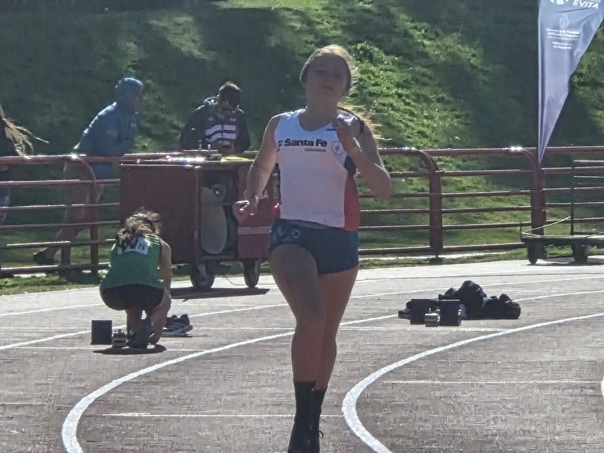 Josefina Gutiérrez, oro para Sta.Fe en relevo en Los Juegos Evita 2025