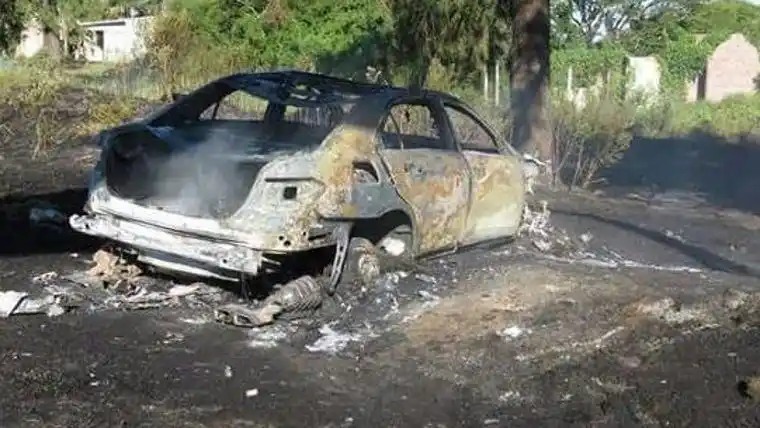Se incendió el auto en el que viajaba Daniel Passarella