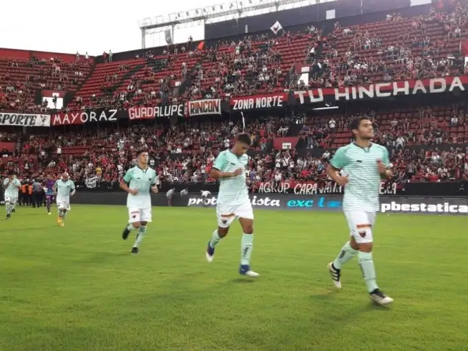 Colón fue más pero no pudo vencer a Newell’s