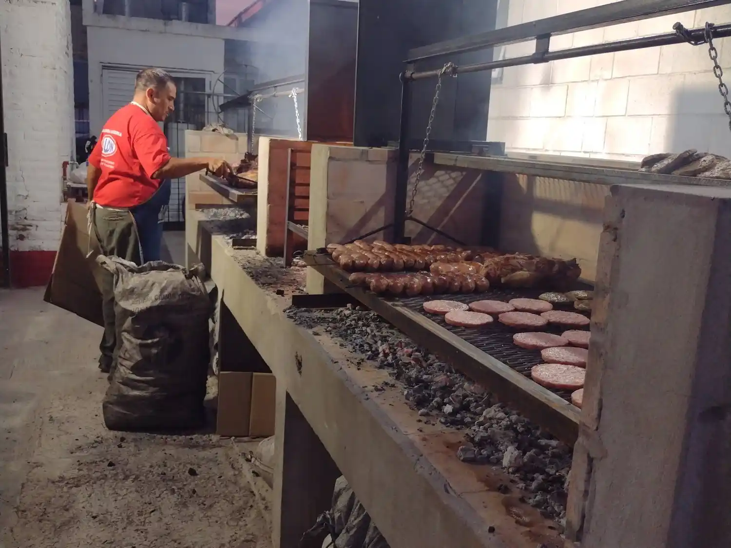 Pasión bajo las luces: El Club Atlético Chascomús palpita el inicio del Nocturno Femenino