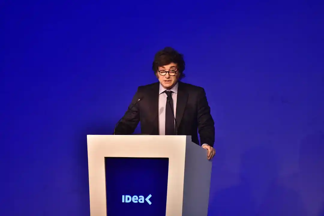 “Si te aumentan el precio, no compres”, recomendó el presidente a los consumidores.