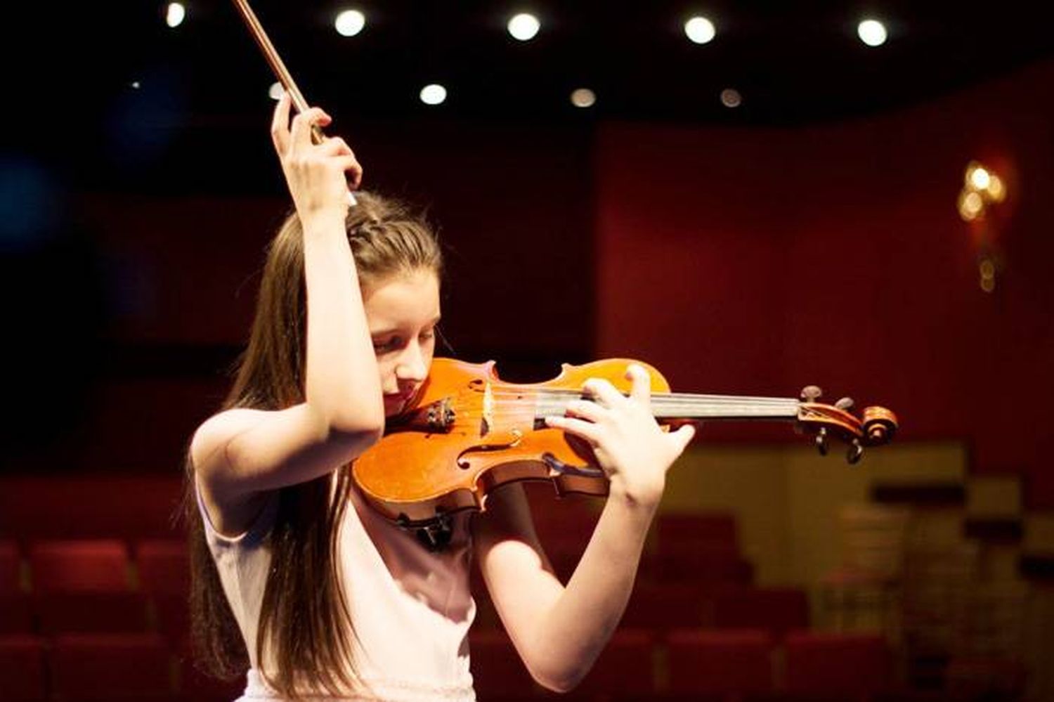 La Sinfónica de Entre Ríos se  presentará junto a la joven  violinista Pilar Magalí Policano