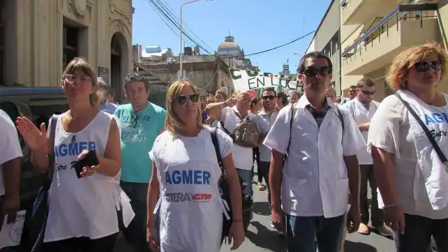 Agmer se suma al Paro de Mujeres y el lunes no habrá clases en Entre Ríos